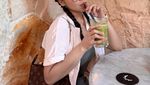 Lula Lahfah Makan di Restoran Salt Bae hingga Kulineran di Jepang