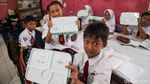 Momen Gibran Cek Uji Coba Makan Bergizi Gratis di Tangerang