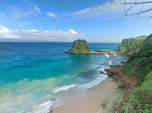 5 Tempat Wisata Pantai di Lombok Timur yang Jarang Orang Tahu, Sudah ke Sini?