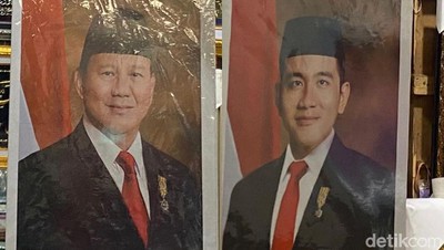 Toko Pigura di Surabaya Banjir Pesanan Foto Prabowo-Gibran