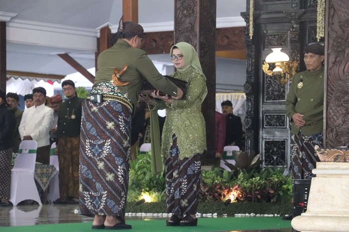Pemkab Blitar menggelar pisowonan ageng, sebagai puncak peringatan Hari Jadi Blitar ke-700.