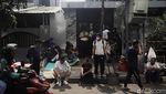 Potret Pencari Suaka Bertahan di Trotoar UNHCR Jaksel