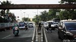 Selesai Dipasang, Begini Penampakan Girder JPO Dewi Sartika
