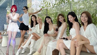 Happy Sweet Seventeen, SNSD!