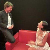 Sejak bercerai dari Katie Holmes, Tom Cruise kerap dikaitkan dengan beberapa perempuan. Teranyar, giliran penyanyi yang namanya populer berkat Chris Martin. (Foto: Instagram/@victoriacanal)