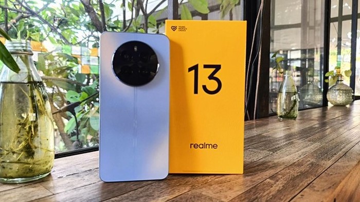 ADV_REALME