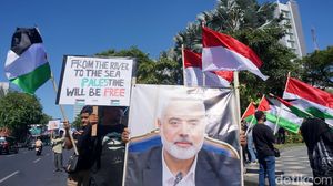 Aksi Bela Palestina di Surabaya