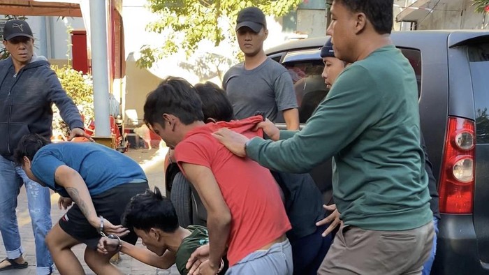 Begal sadis yang ditangkap tim antibandit Polsek Simokerto Surabaya