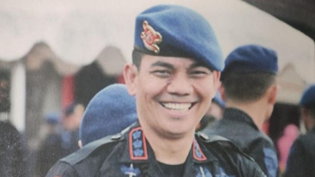 Kombes Dede Rojudin (Repro: Tour of Duty Brimob 1997)