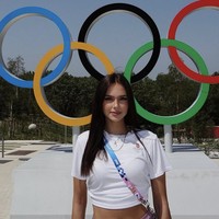 Wanita 21 tahun itu juga sering membagikan foto dan video dari berbagai momen, termasuk dari Olimpiade di Paris, Prancis. Foto: dok. Instagram @_lucaszucs
