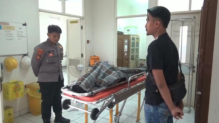 Jasad pria yang ditemukan tewas dengan leher tergorok di Bangkalan