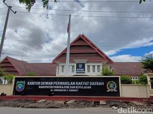 Ragam Respons Anggota DPRD Pangkep Diminta Kembalikan Pin Emas