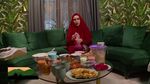 Potret Hangat Kartika Putri saat Makan Bareng Habib Usman