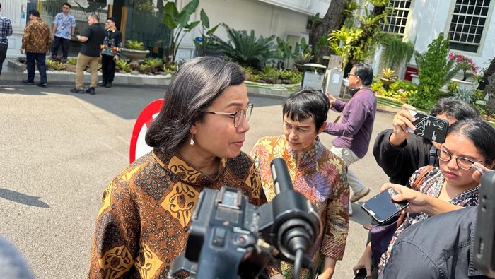 Sri Mulyani di Istana (Isal/detikcom)