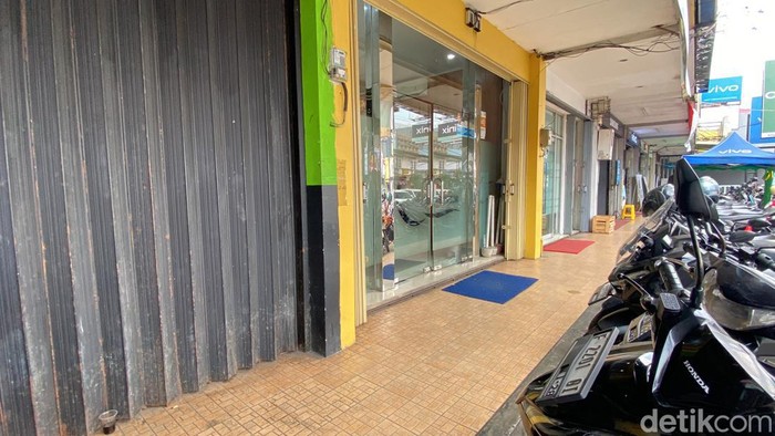 Tempat Kejadian Perkara (TKP) pria tewas dengan wajah babak belur