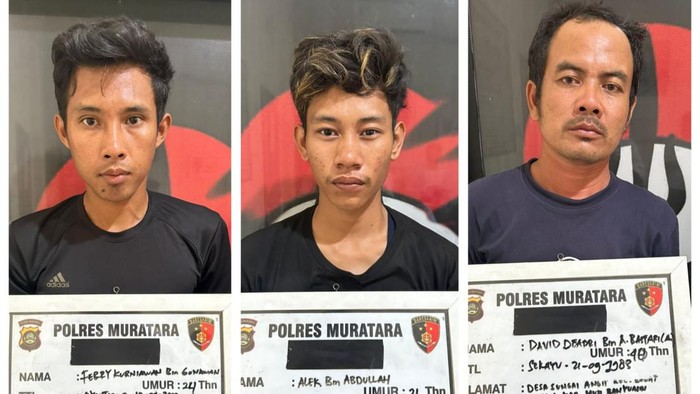 Tiga penyelundup BBM ilegal saat diamankan polisi