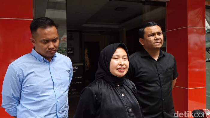 Tim kuasa hukum Tiko Aryawardhana (Taufiq Kurniawan/detikcom)
