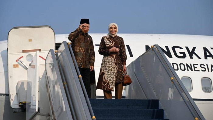 Wakil Presiden (Wapres) Ma’ruf Amin bersama istrinya Wury Maruf Amin. (Dok. setwapres)