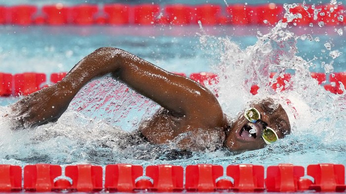 10 Potret Paling Ekspresif Atlet Olimpiade Paris 2024 Congo's Vanessa Bobimbo competes in a women's 50-meter freestyleΒ heat at the Summer Olympics in Nanterre, France, Saturday, Aug. 3, 2024. (AP Photo/Tsvangirayi Mukwazhi)