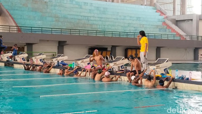 Sebanyak 33 atlet renang dari Papua latihan di Kota Palembang. Mereka latihan untuk tampil di Pekan Paralimpik Nasional atau Peparnas XVII Solo, pada 6-13 Oktober 2024.