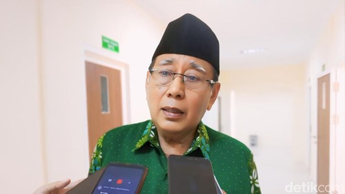 Bupati Lombok Utara sekaligus eks Ketua DPC Lombok Utara Djohan Sjamsu. (Lalu Helmy Akbar/detikBali)