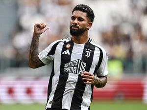 Juventus Sudah Maafkan Douglas Luiz