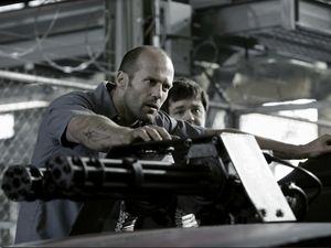 Sinopsis Death Race, Film Jason Statham di Bioskop Trans TV