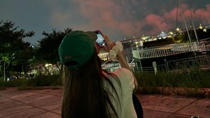 Golden Stars, fans Jessica Jung, mempersiapkan sebuah acara istimewa di atas Sungai Han, Korea Selatan. (Foto: dok. Instagram @jessica.syj)