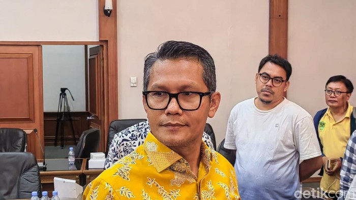 Juru Bicara Kemenperin Febri Hendri Antoni Arif