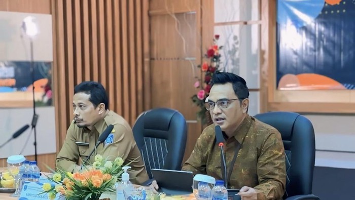 Kepala BPS Babel Toto Haryanto Silitonga