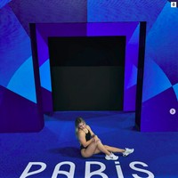 Lebih jauh lagi, ia juga mendapat teguran serius dari Komite Olimpiade Paraguay. Larissa Schaerer, kepala Komite Olimpiade Paraguay, menyatakan Alonso diminta meninggalkan wisma atlet karena menciptakan suasana yang tidak pantas. Disebut-sebut karena busana seksi yang kerap digunakannya di wisma tersebut. Foto: Instagram Luana Alonso