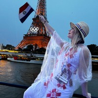 Tidak dijelaskan secara rinci apa yang membuat komite memulangkan Luana Alonso. Namun beredar laporan bahwa ia kerap mengenakan pakaian seksi dan menolak memakai perlengkapan resmi yang sudah disiapkan COP. Foto: Instagram Luana Alonso