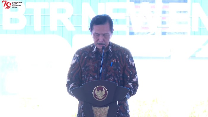 Luhut Binsar Pandjaitan di Kendal, Jawa Tengah.