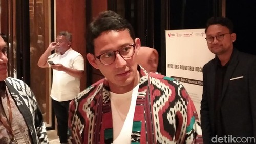 Menparekraf Sandiaga Uno saat diwawancarai di Labuan Bajo, Rabu (7/8/2024).
