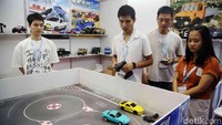 Lebih dari 1000 peserta berpartisipasi di pameran ini.  