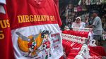 Pernak-pernik HUT RI Mulai Diburu Warga