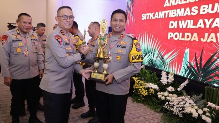 Polres Kediri Juara 1 Aplikasi Siap Semeru dari Polda Jatim