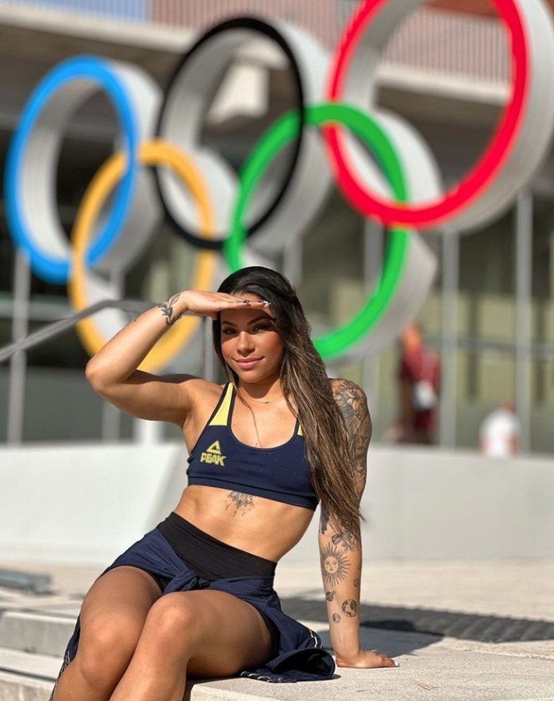 Potret Cantik Atlet Wanita Olimpiade Paris 2024 yang Curi Perhatian