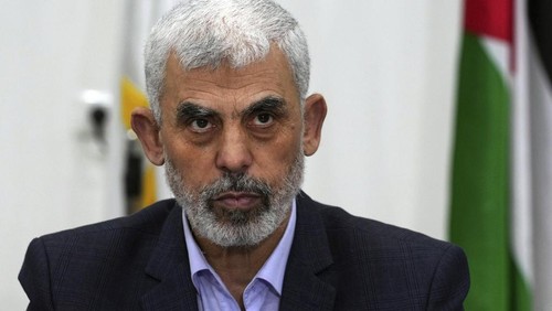 Yahya Sinwar, head of Hamas in Gaza, delivers a speech during a meeting with people at a hall on the sea side of Gaza City, Saturday, April 30, 2022. (AP Photo/Adel Hana)