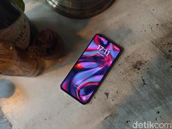 Penampakan Realme 13, HP untuk Gaming Harga Rp 3 Juta