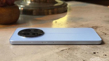 Realme 13 disokong chip Snapdragon 685 dengan RAM 8 GB yang diklaim mumpuni untuk memainkan game Honor of Kings. Agar dapat meningkatkan performa, HP ini mendukung RAM virtual hingga 8 GB. Foto: Adi Fida Rahman/detikINET