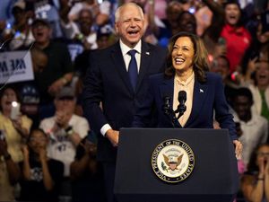 Kamala Harris Umumkan Pendampingnya di Pilpres AS 2024, Ini Profilnya
