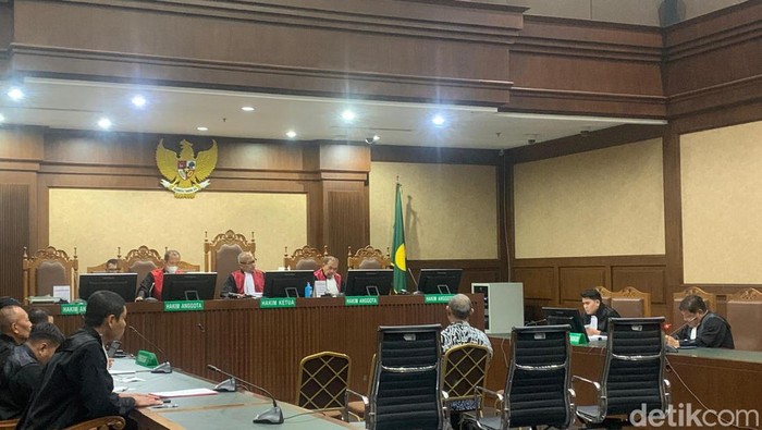 Eks Kadis Babel Berdalih Tak Setujui Aktivitas Pertambangan Ilegal yang Timbulkan Kerugian Negara