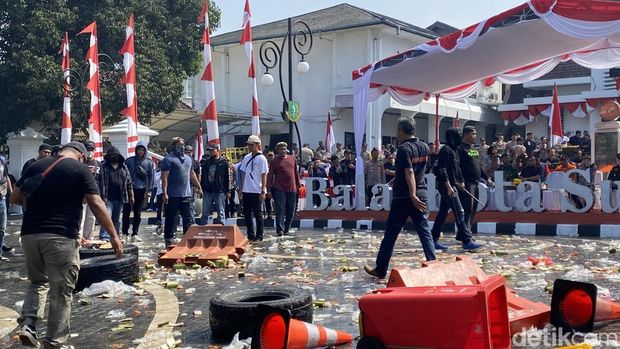 Suasana simulasi pengamanan Pilkada di Kota Sukabumi