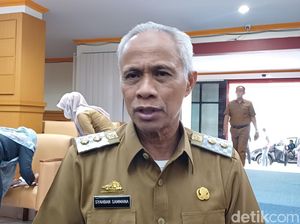 Wabup Pangkep Tegaskan Pin Emas Legislator Aset Pemkab, Bukan Atribut Gratis