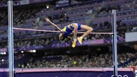 Atlet wanita asal Ukraina ini sudah raih medali emas Olimpiade Paris 2024 di cabang olahraga lompat tinggi (AP)