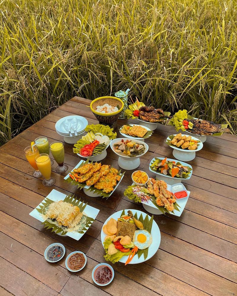 10 Resto Keluarga dengan Menu Tradisional Ini Cocok Buat Akhir Pekan