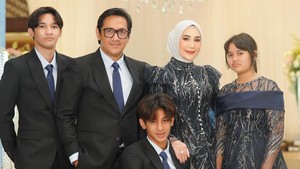 “I am DAD, not a PERFECT MAN...” tulis Andre, menyiratkan tekadnya untuk tetap jadi ayah terbaik. Foto: Instagram @andreastaulany @kenzy_taulany_