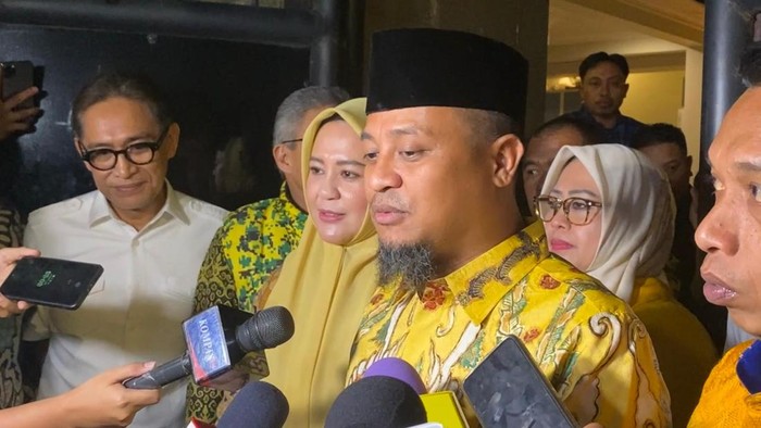 Andi Sudirman Sulaiman (ASS) dan Fatmawati Rusdi, menyambangi kediaman Ketum Golkar Airlangga Hartarto