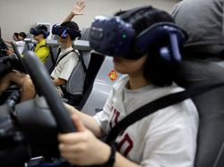 China Buka Sekolah Mengemudi Mobil Pakai VR